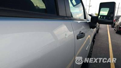 2023 Chevrolet Silverado 2500HD Custom Crew Cab Medium Bed 1CX - zdjęcie 23 z 27 - miniatura