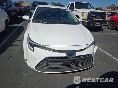 2025 Toyota Corolla Hybrid LE Sedan - zdjęcie 2 z 23 - miniatura
