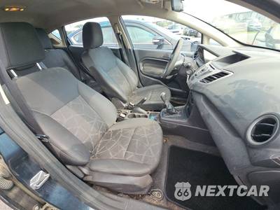 2011 Ford Fiesta SE Hatchback - zdjęcie 8 z 34 - miniatura