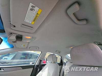 2015 Hyundai Sonata SE - zdjęcie 17 z 25 - miniatura