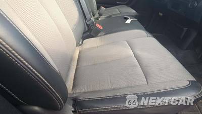 2017 Nissan TITAN S Crew Cab Short Bed - zdjęcie 32 z 33 - miniatura