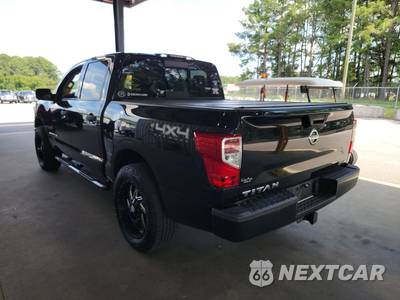 2017 Nissan TITAN S Crew Cab Short Bed - zdjęcie 6 z 33 - miniatura