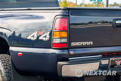 2006 GMC Sierra 3500 SLE-2 Extended Cab Long Bed 3SB w/Rear Doors DRW - zdjęcie 23 z 50 - miniatura
