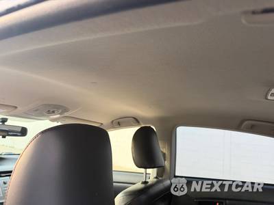 2013 Toyota Prius Persona Series - zdjęcie 70 z 72 - miniatura