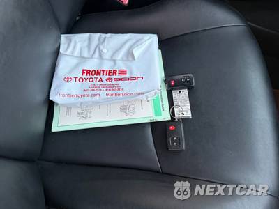 2013 Toyota Prius Persona Series - zdjęcie 72 z 72 - miniatura