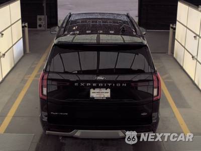 2025 Ford Expedition Platinum - zdjęcie 5 z 28 - miniatura