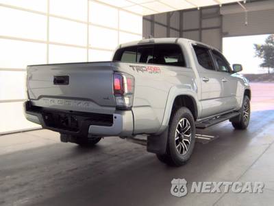 2020 Toyota Tacoma TRD Sport Crew Cab Medium Bed - zdjęcie 4 z 27 - miniatura