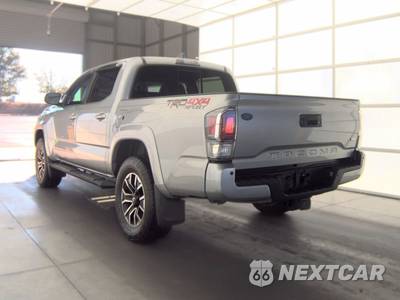 2020 Toyota Tacoma TRD Sport Crew Cab Medium Bed - zdjęcie 2 z 27 - miniatura