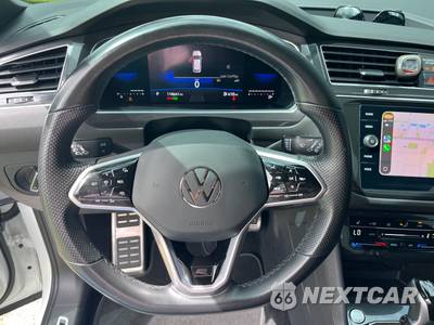 2023 Volkswagen Tiguan SE R-Line Black - zdjęcie 39 z 48 - miniatura