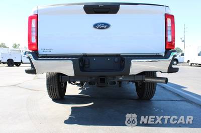 2026 Ford Super Duty F-250 XL Crew Cab Long Bed - zdjęcie 16 z 50 - miniatura