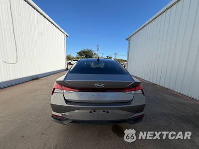 2023 Hyundai Elantra SEL - zdjęcie 11 z 52 - miniatura
