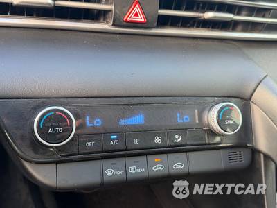2023 Hyundai Elantra SEL - zdjęcie 28 z 52 - miniatura