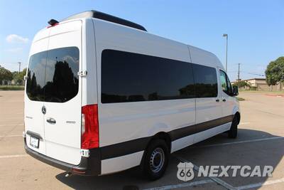 2025 Mercedes-Benz Sprinter 2500 Passenger Van 170.0" WB - zdjęcie 5 z 39 - miniatura