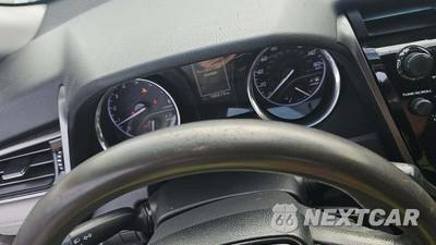2019 Toyota Camry L - zdjęcie 47 z 50 - miniatura