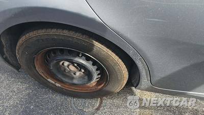 2019 Toyota Camry L - zdjęcie 26 z 50 - miniatura