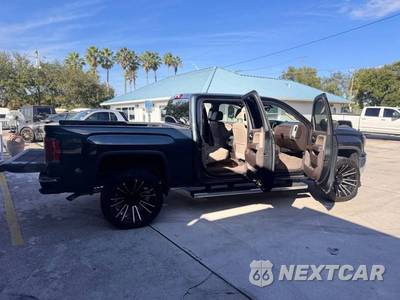 2018 GMC Sierra 1500 SLT Crew Cab Short Bed 4SA - zdjęcie 8 z 27 - miniatura