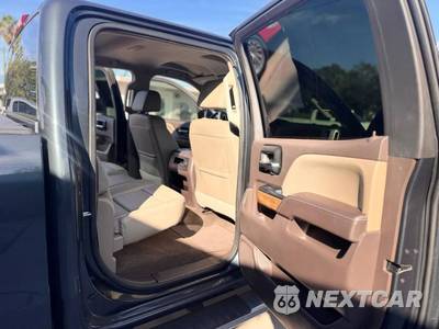2018 GMC Sierra 1500 SLT Crew Cab Short Bed 4SA - zdjęcie 23 z 27 - miniatura