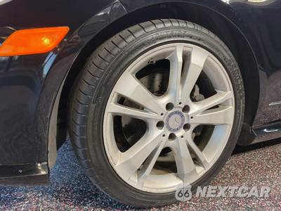 2013 Mercedes-Benz E 350 4MATIC Sedan - zdjęcie 24 z 38 - miniatura