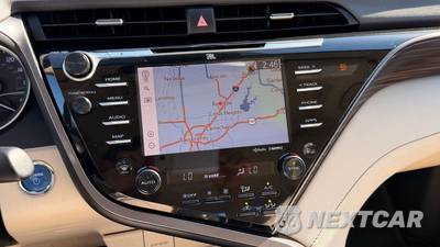 2020 Toyota Camry Hybrid XLE - zdjęcie 19 z 27 - miniatura