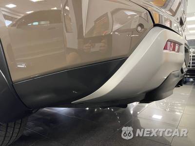 2025 Nissan Pathfinder Platinum - zdjęcie 16 z 56 - miniatura