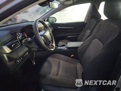 2026 Toyota Camry LE - zdjęcie 7 z 23 - miniatura