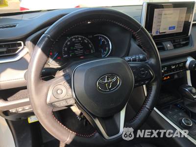 2023 Toyota RAV4 Prime SE - zdjęcie 10 z 40 - miniatura