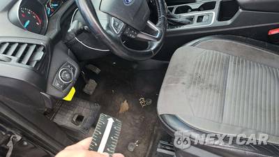 2017 Ford Escape SE - zdjęcie 24 z 77 - miniatura