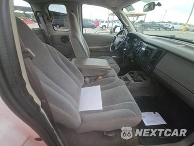 2003 Dodge Dakota Extended Cab Long Bed - zdjęcie 8 z 17 - miniatura