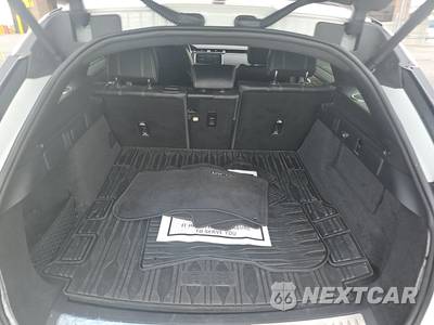 2021 Land Rover Range Rover Velar R-Dynamic S - zdjęcie 16 z 38 - miniatura