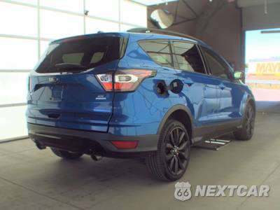 2017 Ford Escape SE - zdjęcie 4 z 42 - miniatura