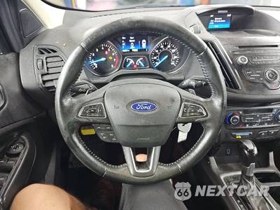 2017 Ford Escape SE - zdjęcie 10 z 42 - miniatura