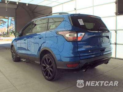 2017 Ford Escape SE - zdjęcie 6 z 42 - miniatura
