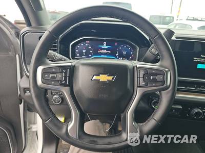 2025 Chevrolet Silverado 2500HD LT Crew Cab Medium Bed 1LT - zdjęcie 10 z 20 - miniatura