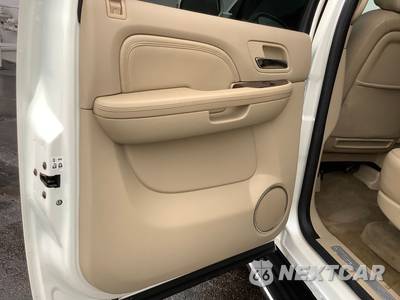 2009 Cadillac Escalade ESV - zdjęcie 24 z 51 - miniatura