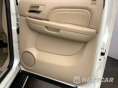 2009 Cadillac Escalade ESV - zdjęcie 27 z 51 - miniatura