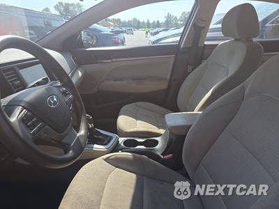 2017 Hyundai Elantra SE Sedan - zdjęcie 7 z 18 - miniatura