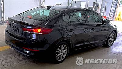 2017 Hyundai Elantra SE Sedan - zdjęcie 4 z 18 - miniatura