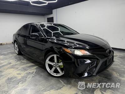 2019 Toyota Camry SE - zdjęcie 6 z 27 - miniatura
