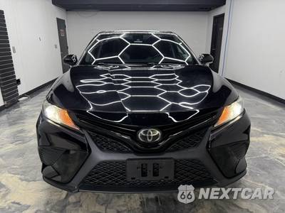 2019 Toyota Camry SE - zdjęcie 7 z 27 - miniatura