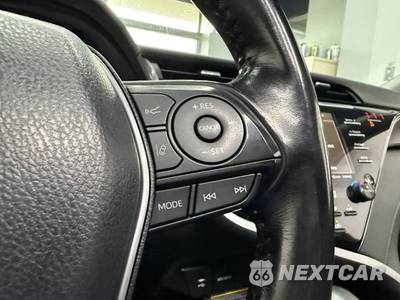 2019 Toyota Camry SE - zdjęcie 15 z 27 - miniatura