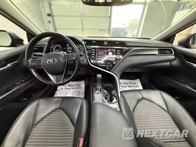 2018 Toyota Camry SE - zdjęcie 12 z 28 - miniatura