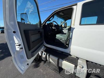 2019 Ford F650 SUPER DUTY Crew Cab - zdjęcie 39 z 100 - miniatura