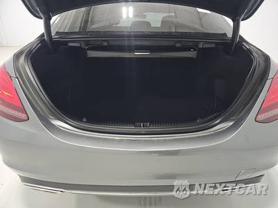 2021 Mercedes-Benz C 300 4MATIC Sedan - zdjęcie 16 z 23 - miniatura