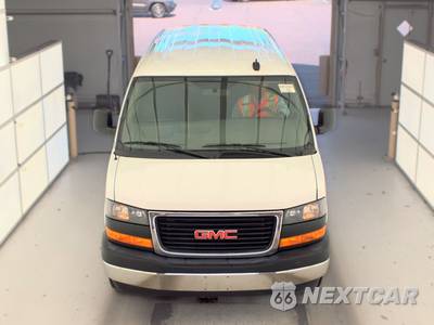 2025 GMC Savana 2500 Cargo Van 1WT 135.0" WB - zdjęcie 2 z 34 - miniatura