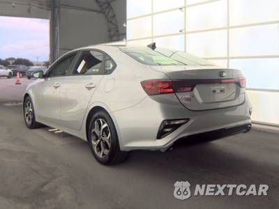 2021 Kia Forte LXS - zdjęcie 6 z 23 - miniatura