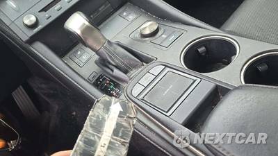 2016 Lexus RC 300 - zdjęcie 22 z 47 - miniatura