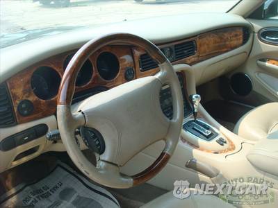 1998 Jaguar XJ8 - zdjęcie 67 z 79 - miniatura