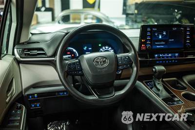 2024 Toyota Sienna LE 8-Passenger 120.5" WB - zdjęcie 15 z 27 - miniatura
