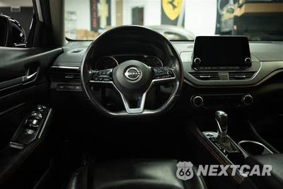 2023 Nissan Altima SR - zdjęcie 18 z 31 - miniatura