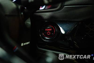 2025 Honda Accord Hybrid Touring - zdjęcie 21 z 31 - miniatura